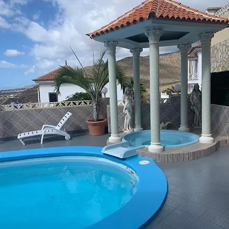 Villa House For *
